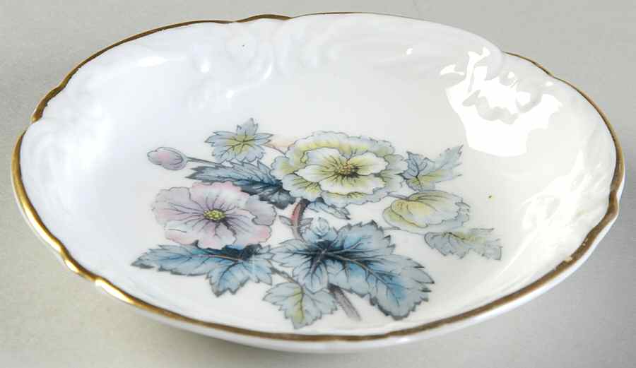 Dorchester (Scalloped, Z2637) Coaster by Royal Worcester-1