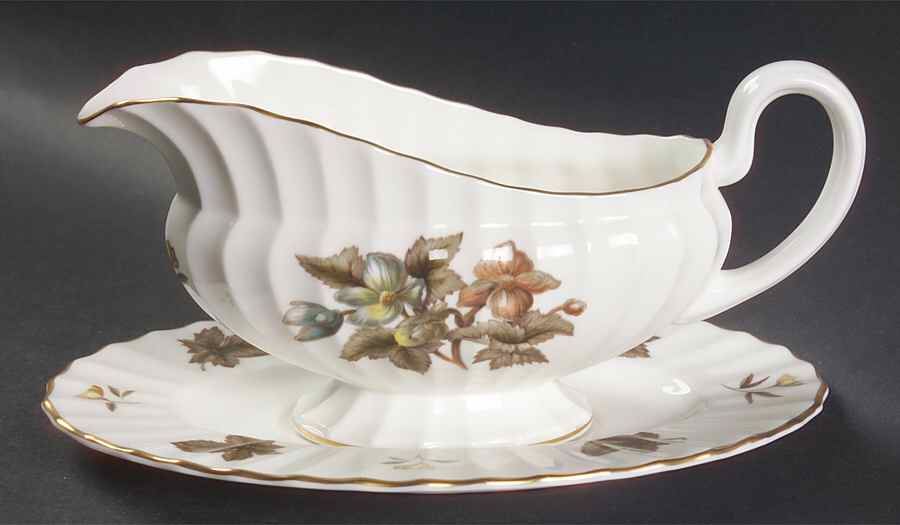 Dorchester (Fluted, Z2818) Gravy Boat & Underplate by Royal Worcester-1