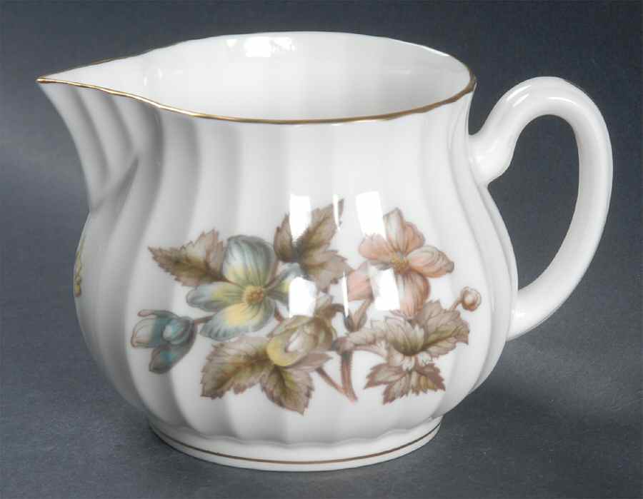 Dorchester (Fluted, Z2818) Creamer by Royal Worcester-1