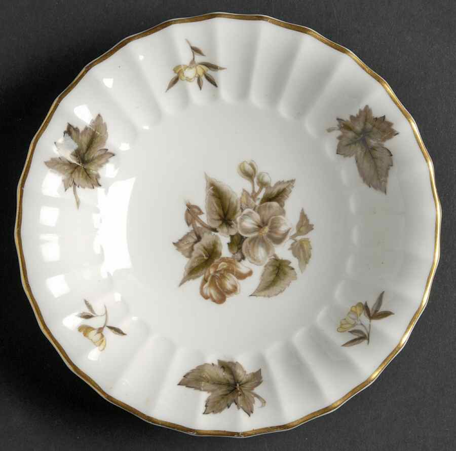 Dorchester (Fluted, Z2818) Fruit/Dessert (Sauce) Bowl by Royal Worcester-1