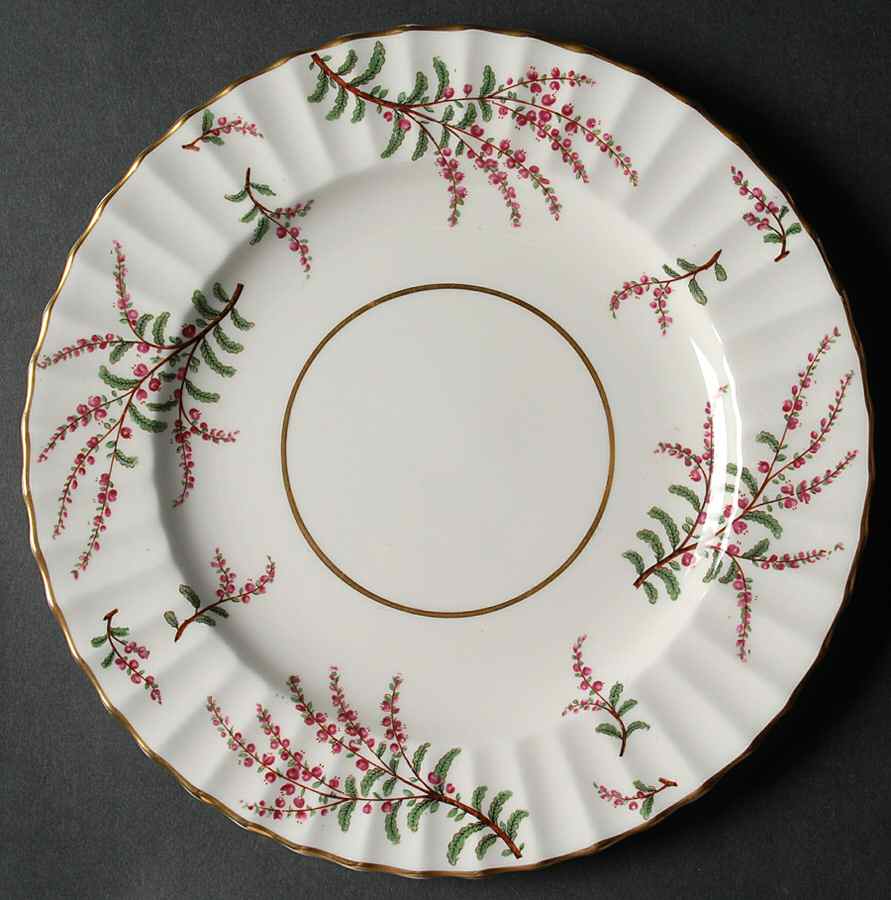 Dunrobin Luncheon Plate by Royal Worcester-1