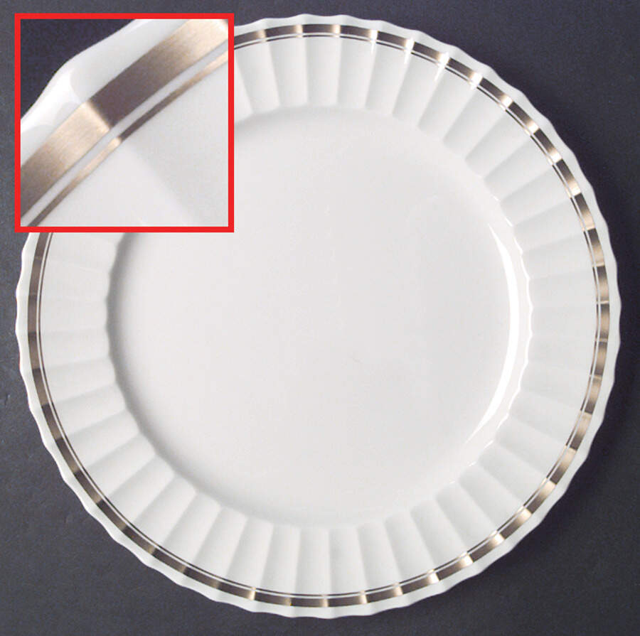 Elegance Dinner Plate by Royal Worcester-1