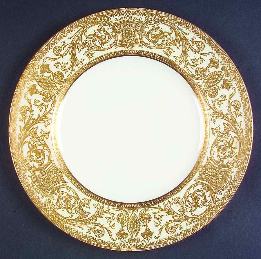Embassy Cream Rim and Gold Luncheon Plate by Royal Worcester-1