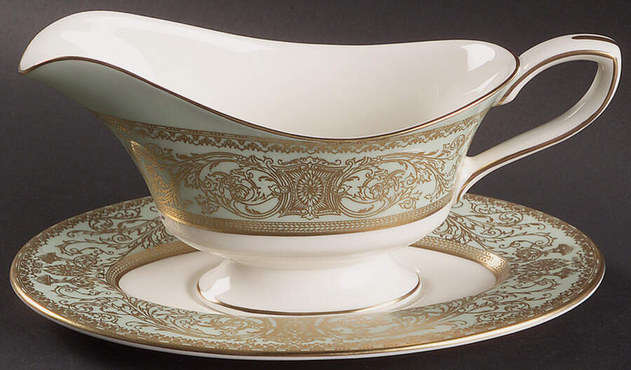 Embassy Light Green Gravy Boat & Underplate by Royal Worcester-1