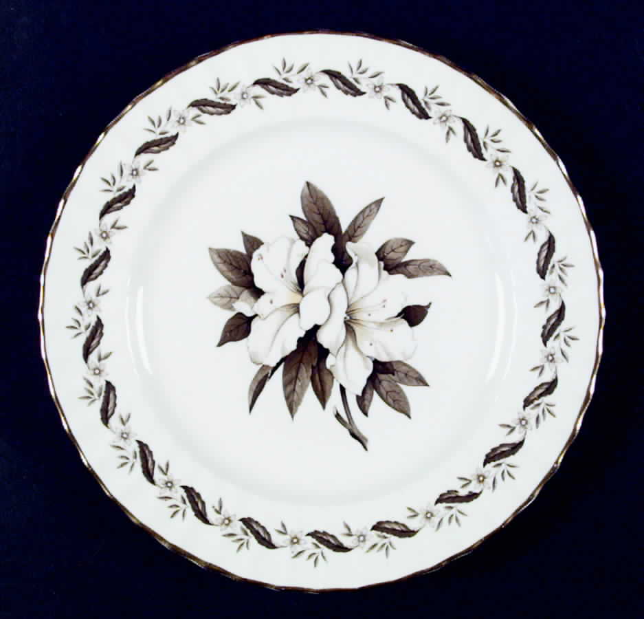 Engadine (No Inner Verge) Luncheon Plate by Royal Worcester-1