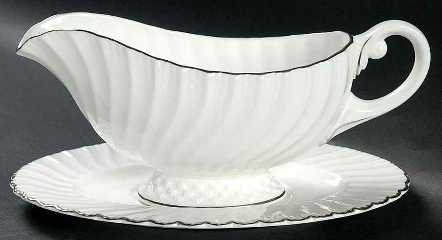 Engagement Gravy Boat & Underplate by Royal Worcester-1
