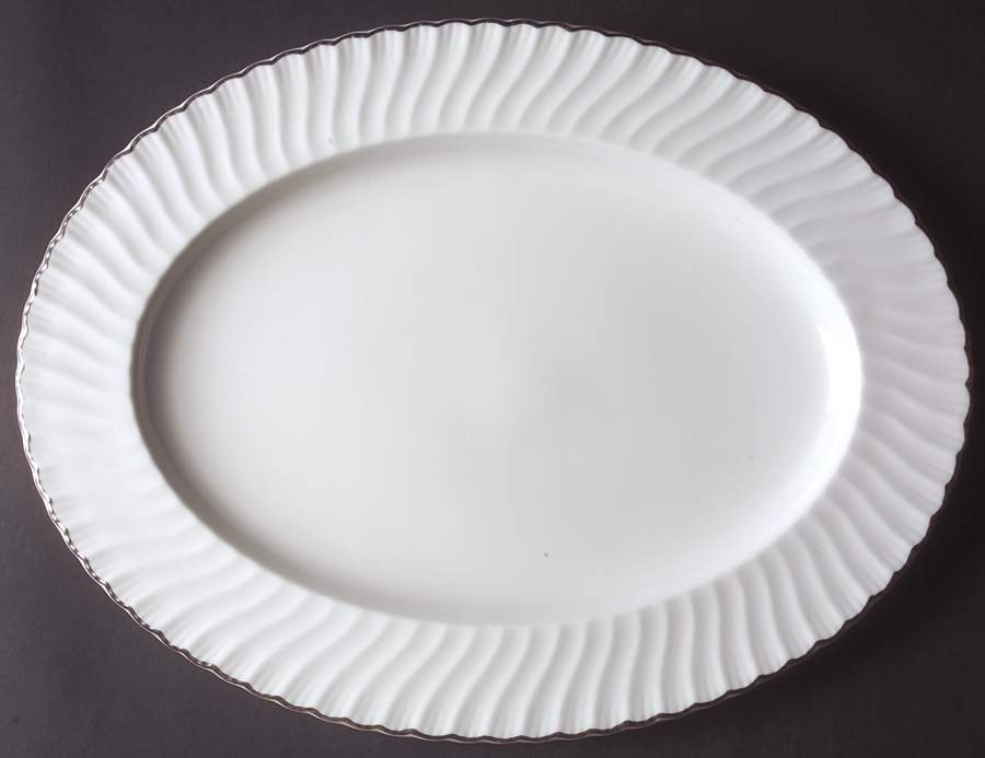 Engagement 15" Oval Serving Platter by Royal Worcester-1