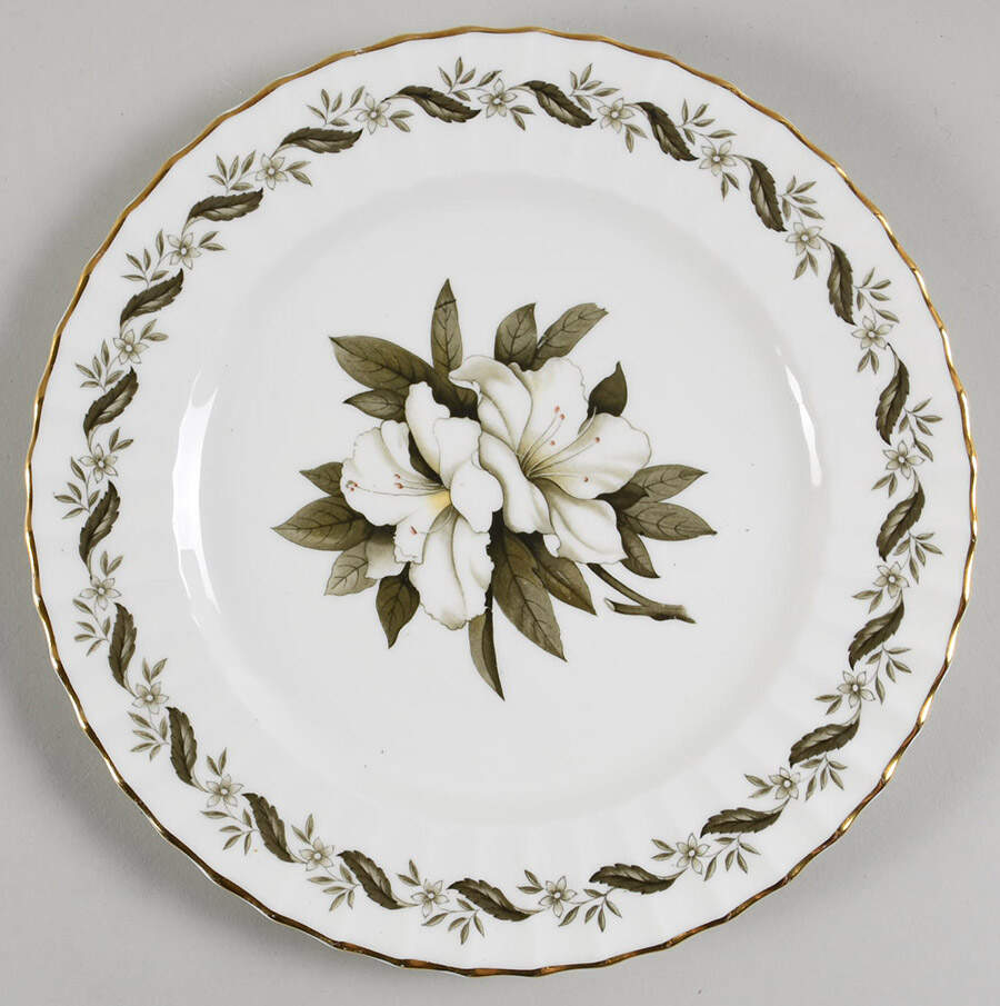 Engadine (Inner Verge) Luncheon Plate by Royal Worcester-1