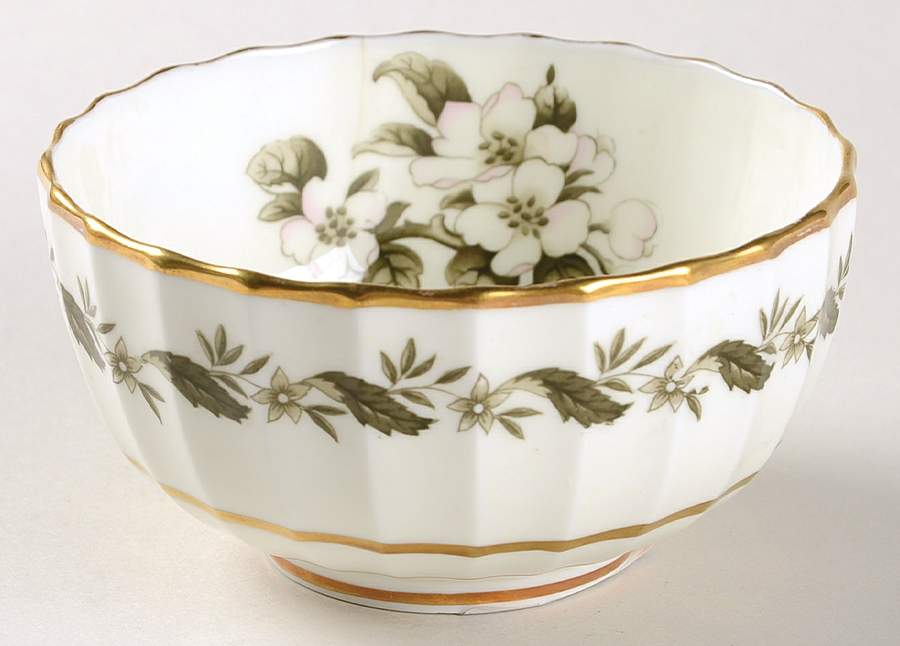 Engadine (Inner Verge) Open Sugar Bowl by Royal Worcester-1