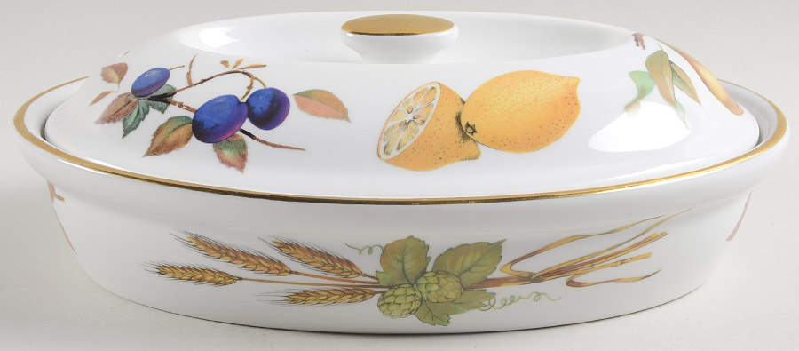 Evesham Gold 10" Oval Entree Dish & Lid by Royal Worcester-1