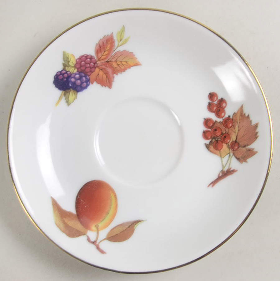 Evesham Gold Saucer for Flat Cup by Royal Worcester-1