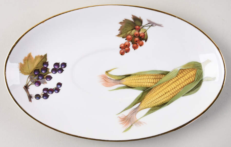 Evesham Gold Underplate for Gravy Boat by Royal Worcester-1