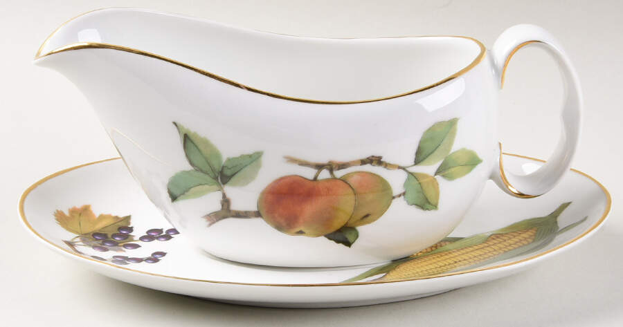 Evesham Gold Gravy Boat & Underplate by Royal Worcester-1