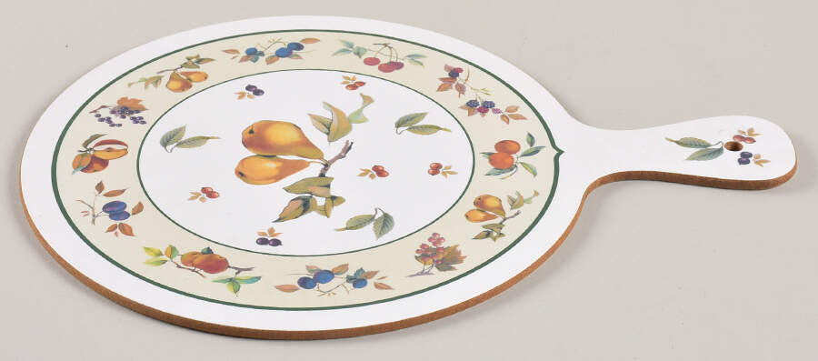 Evesham Gold Handled Round Melamine Cutting Board by Royal Worcester-1