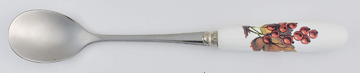 Evesham Gold Teaspoon by Royal Worcester-1