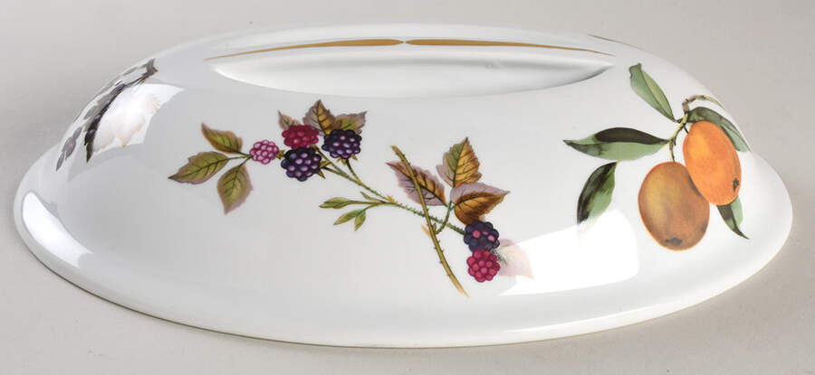 Evesham Gold Lid for 7.5 Pt Deep Oval Casserole by Royal Worcester-1