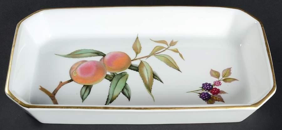 Evesham Gold 11" Rectangular Baker by Royal Worcester-1