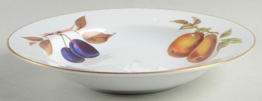 Evesham Gold Large Rim Soup Bowl by Royal Worcester-1