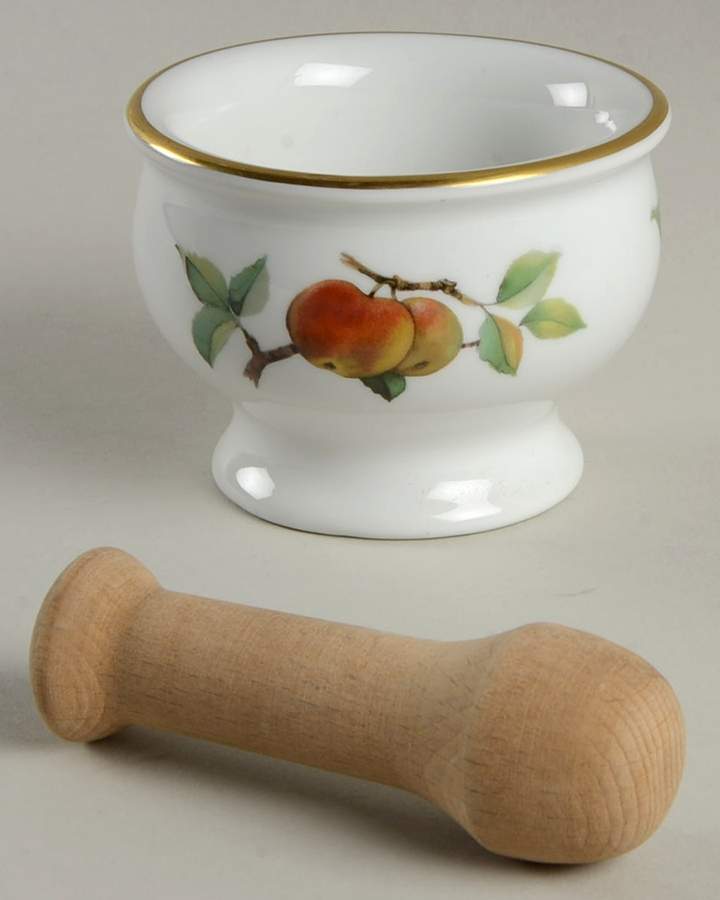 Evesham Gold Pestle & Mortar by Royal Worcester-1