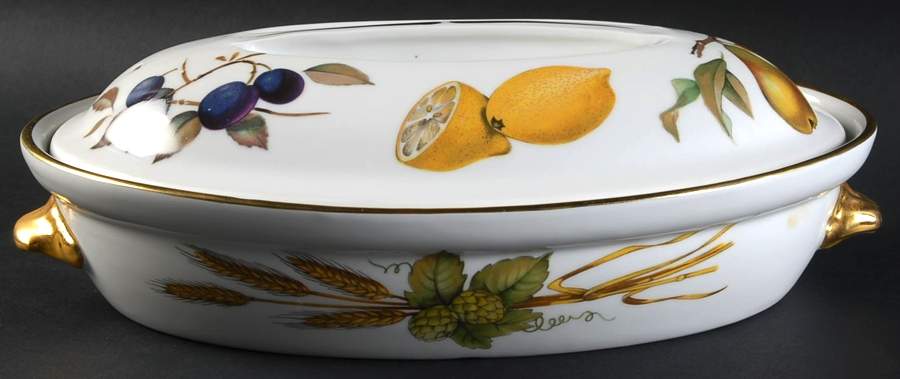 Evesham Gold 9" Oval Entree Dish & Lid by Royal Worcester-1