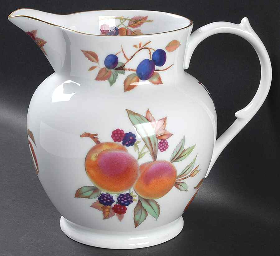 Evesham Gold 72 Oz Pitcher by Royal Worcester-1