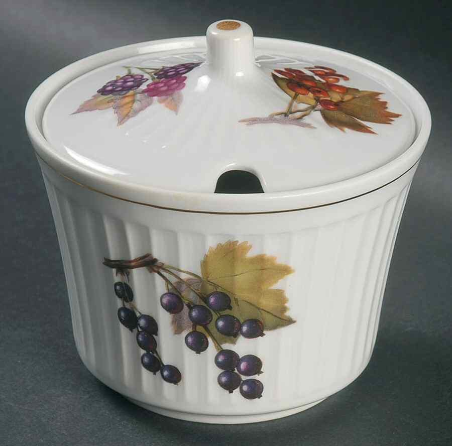 Evesham Gold Sugar Bowl & Lid by Royal Worcester-1