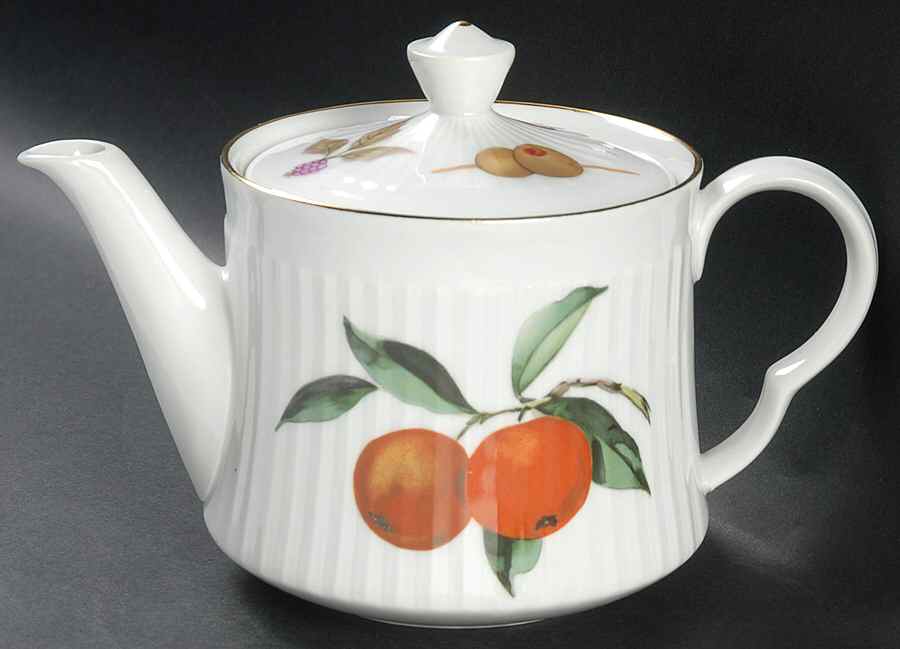 Evesham Gold Small Teapot & Lid by Royal Worcester-1