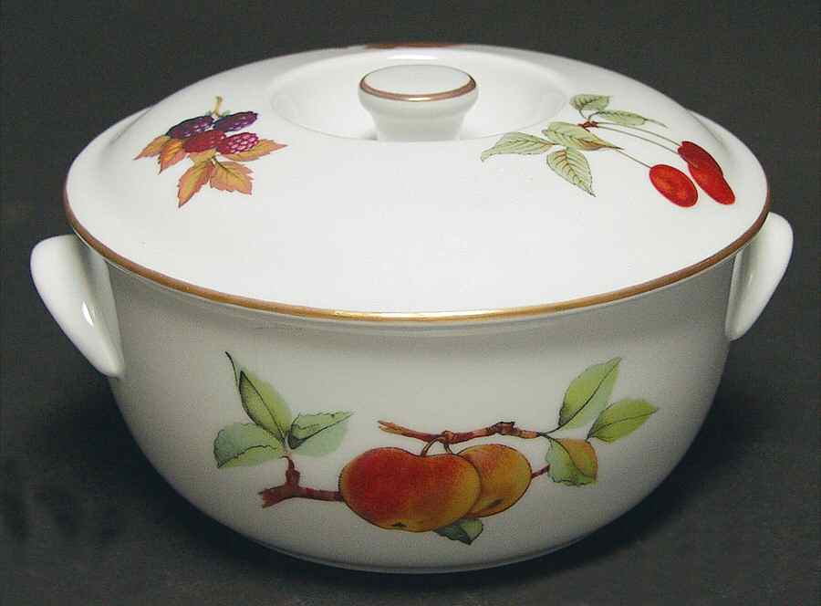 Evesham Gold 1 Qt Round Covered Casserole by Royal Worcester-1