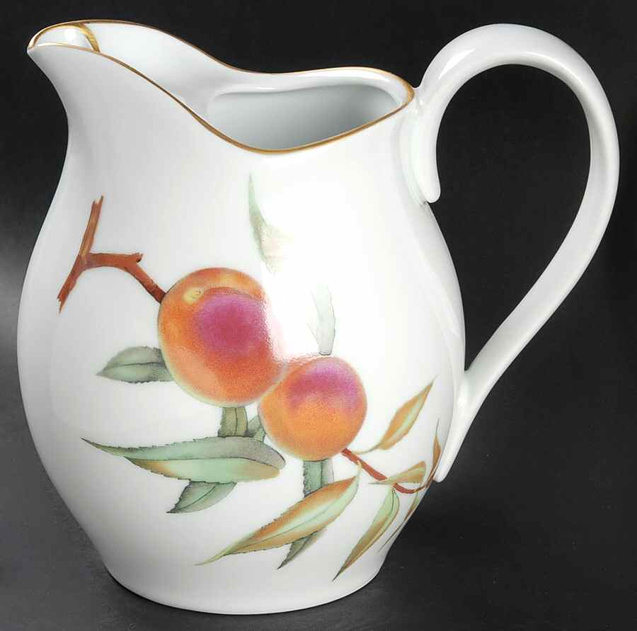 Evesham Gold 56 Oz Pitcher by Royal Worcester-1