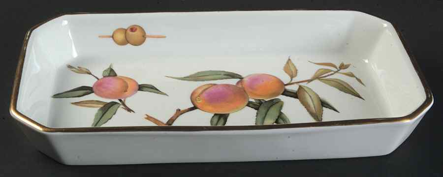 Evesham Gold 11" Rectangular Baker by Royal Worcester-1