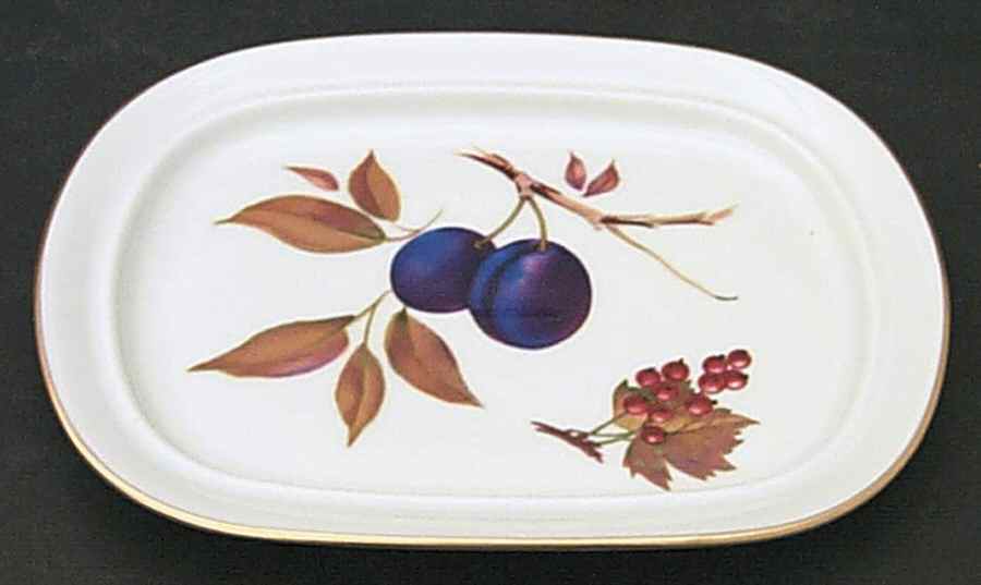 Evesham Gold Oval Snack Tray by Royal Worcester-1