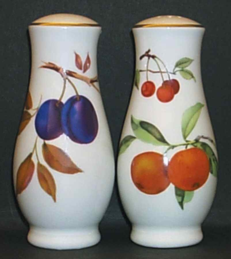 Evesham Gold Oversized Salt & Pepper Set by Royal Worcester-1