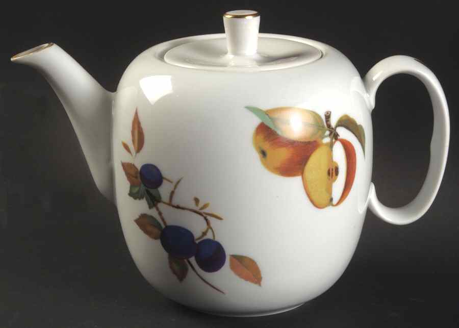 Evesham Gold Teapot & Lid by Royal Worcester-1