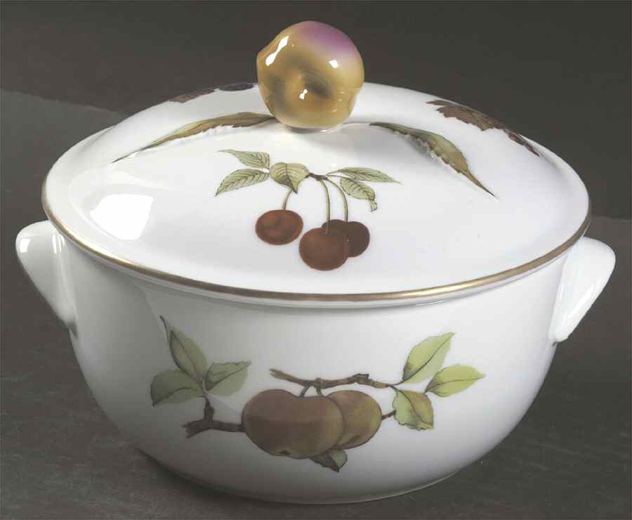 Evesham Gold 1 Qt Round Covered Casserole by Royal Worcester-1