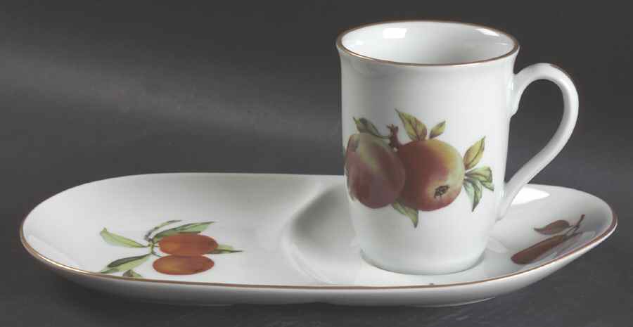 Evesham Gold Tea & Toast-Snack Plate & Tall Mug Set by Royal Worcester-1
