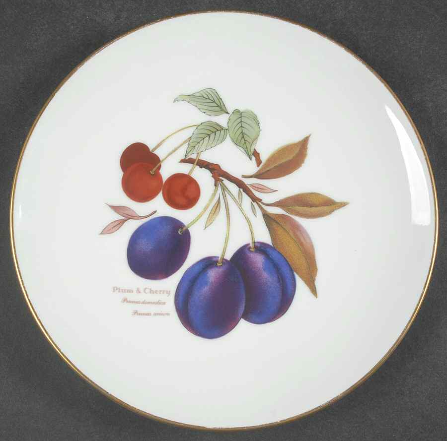 Evesham Gold Dessert/Pie Plate by Royal Worcester-1