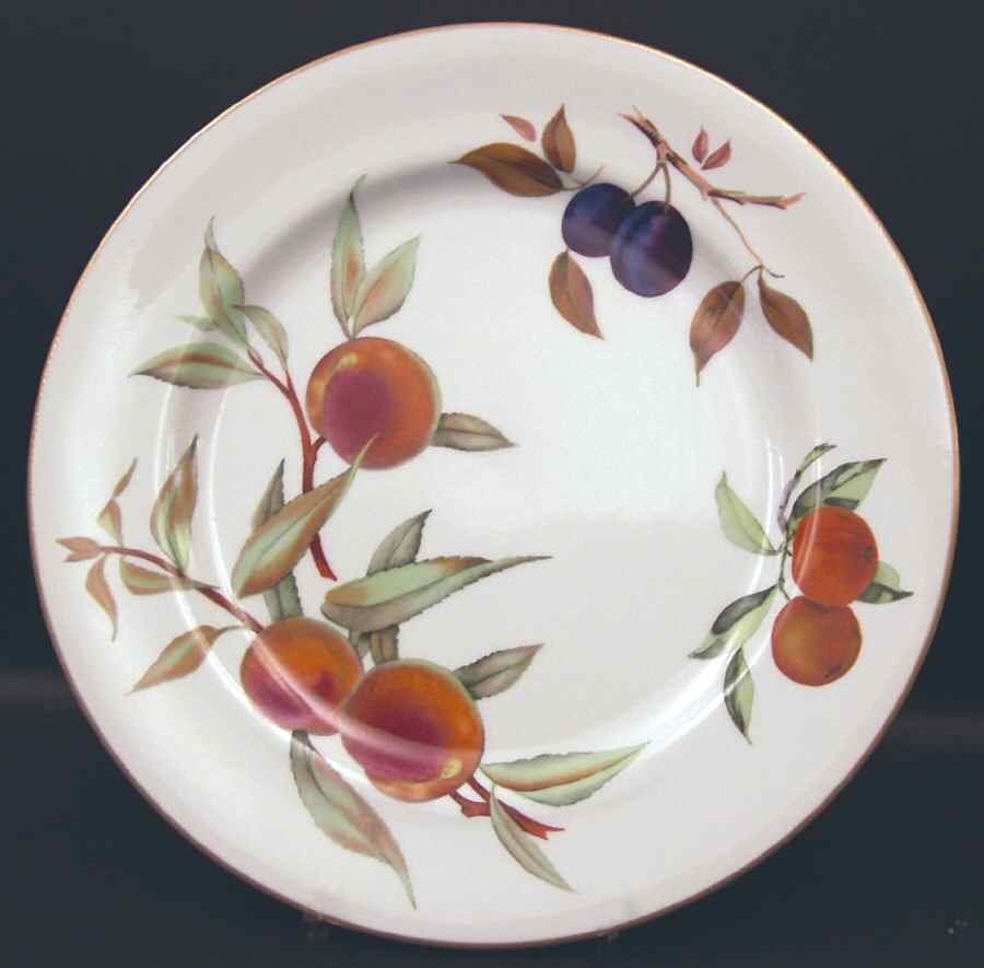 Evesham Gold Service Plate (Charger) by Royal Worcester-1