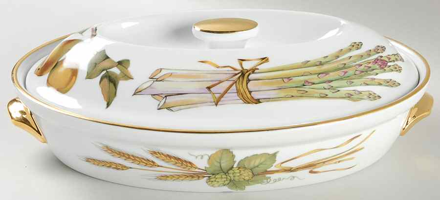 Evesham Gold 9" Oval Entree Dish & Lid by Royal Worcester-1