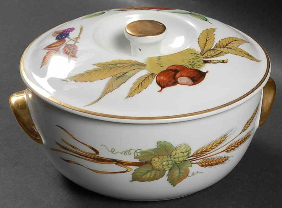 Evesham Gold 1 Qt Round Covered Casserole by Royal Worcester-1