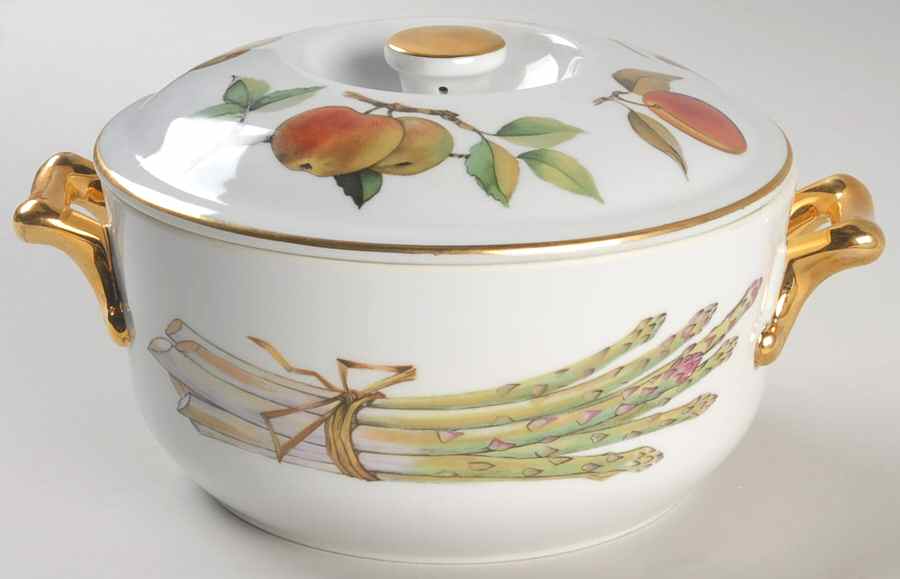 Evesham Gold 1.5 Qt Round Covered Casserole by Royal Worcester-1