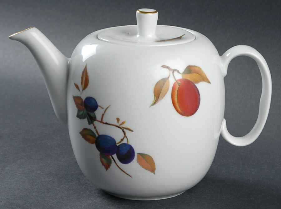 Evesham Gold Teapot & Lid by Royal Worcester-1