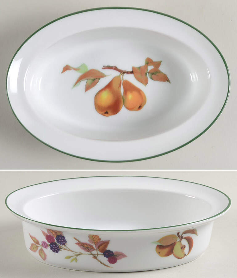 Evesham Vale Small Oval Pie Baker by Royal Worcester-1
