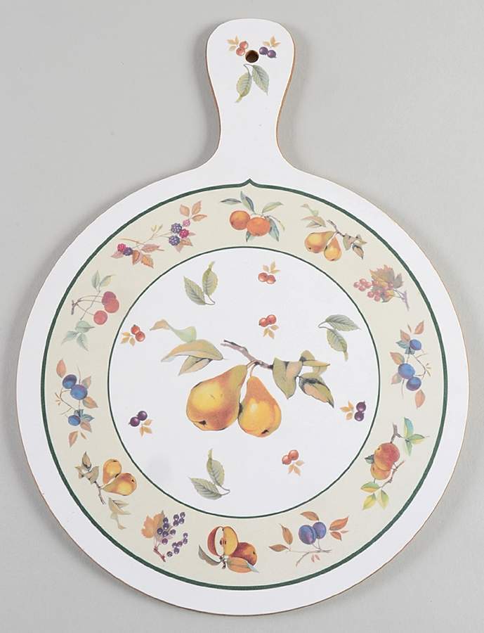 Evesham Vale Handled Round Melamine Cutting Board by Royal Worcester-1