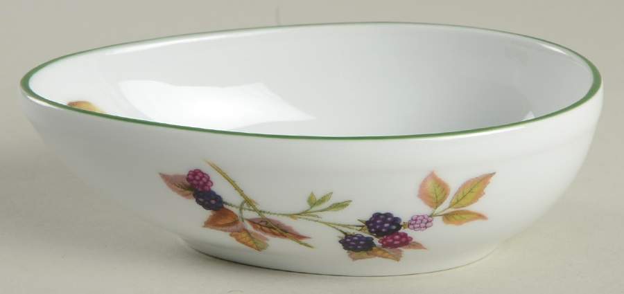 Evesham Vale Avocado Bowl by Royal Worcester-1