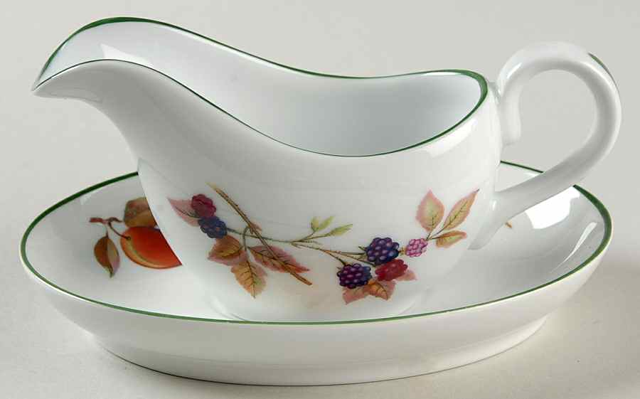 Evesham Vale Individual Gravy Boat & Plate by Royal Worcester-1