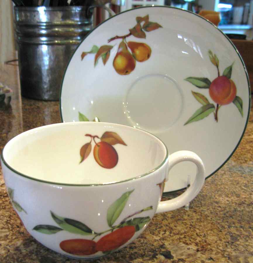Evesham Vale Jumbo Cup & Saucer Set by Royal Worcester-1