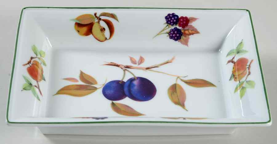 Evesham Vale 8" Rectangular Tray by Royal Worcester-1