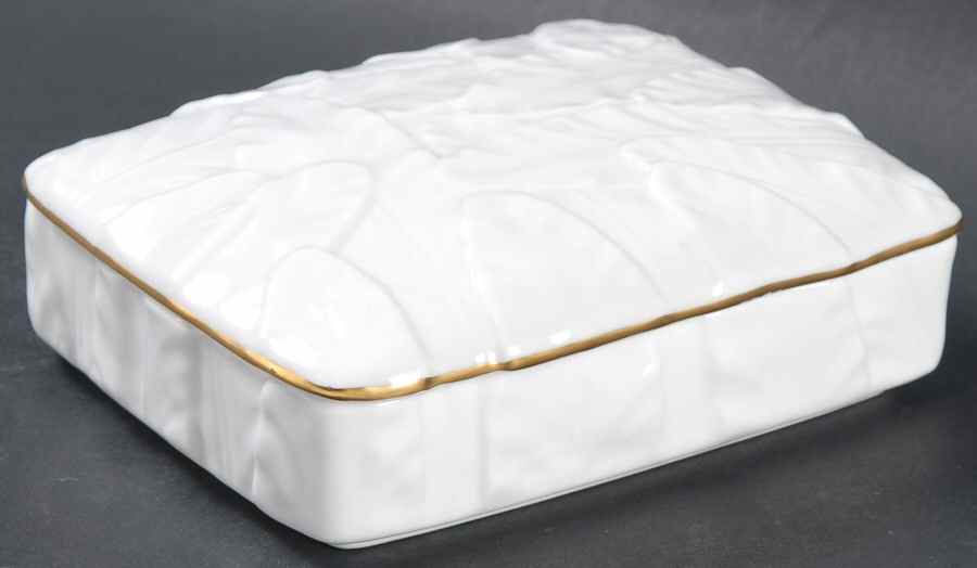 Fern Leaf Cigarette Box & Lid by Royal Worcester-1