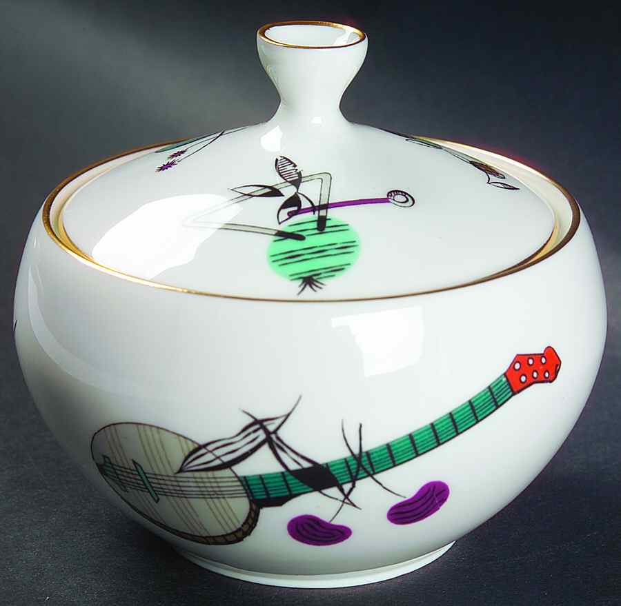 Fiesta Sugar Bowl & Lid by Royal Worcester-1