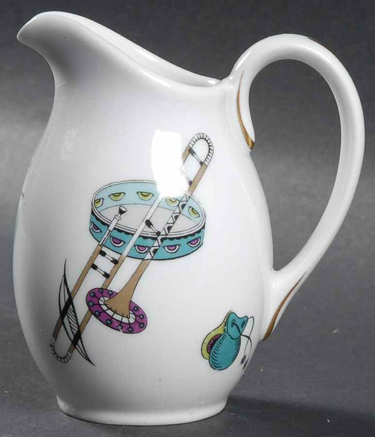 Fiesta Creamer by Royal Worcester-1